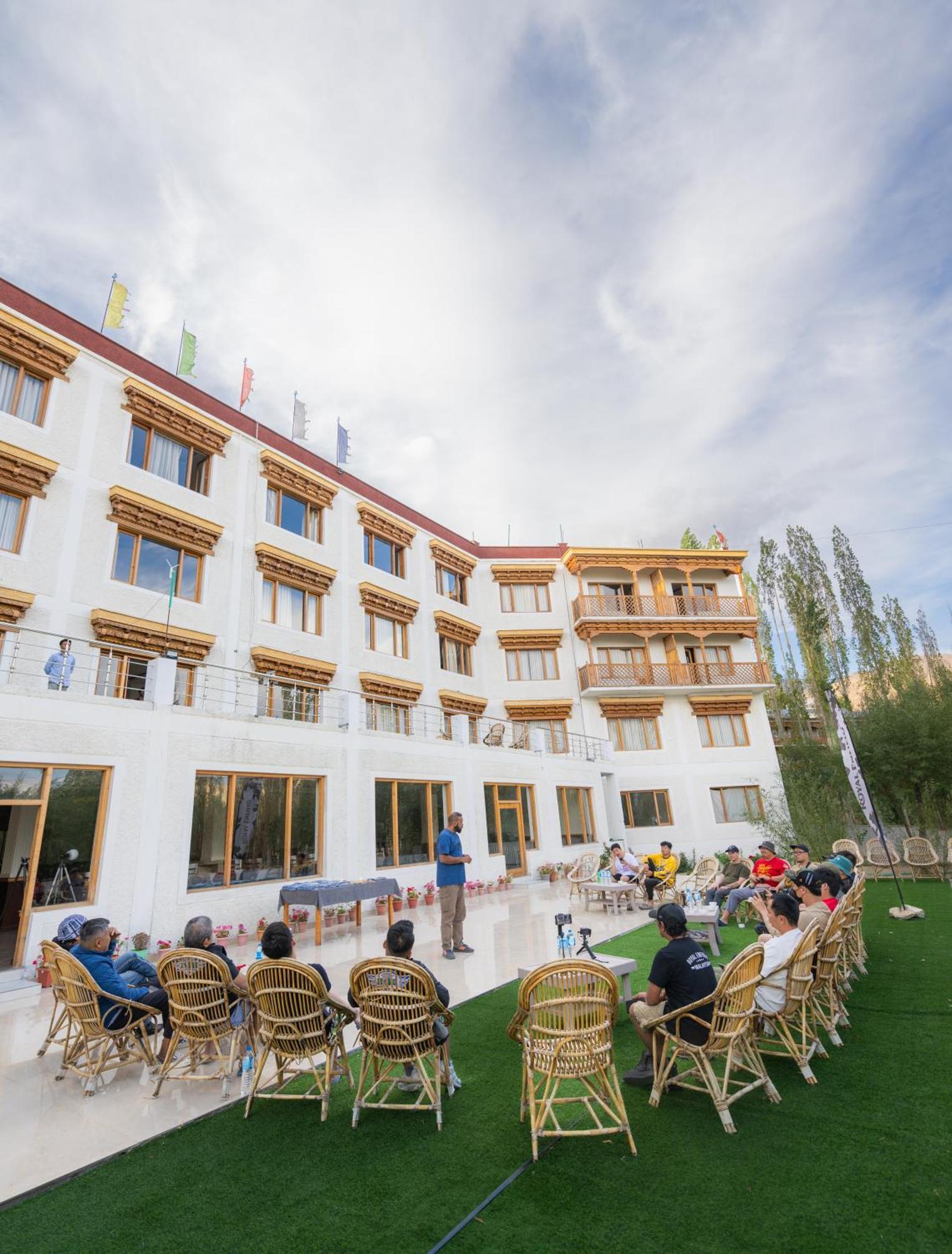 Hotel Deskitsal Leh Zewnętrze zdjęcie